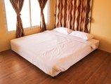 Lover View Hotel в Нгве-Саунг Мьянма ✅. Забронировать номер онлайн по выгодной цене в Lover View Hotel. Трансфер из аэропорта.