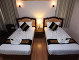 Hotel Lux в Нгве-Саунг Мьянма ✅. Забронировать номер онлайн по выгодной цене в Hotel Lux. Трансфер из аэропорта.