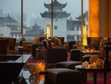 Renaissance Shanghai Yu Garden Hotel в Шанхай Китай ✅. Забронировать номер онлайн по выгодной цене в Renaissance Shanghai Yu Garden Hotel. Трансфер из аэропорта.