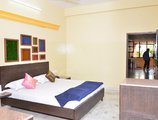 Hotel Prashant Palace в Агра Индия  ✅. Забронировать номер онлайн по выгодной цене в Hotel Prashant Palace. Трансфер из аэропорта.