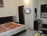 Hotel Anand Villa в Агра Индия  ✅. Забронировать номер онлайн по выгодной цене в Hotel Anand Villa. Трансфер из аэропорта.