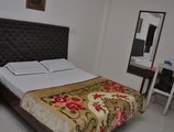 Hotel Kanha Continental в Агра Индия  ✅. Забронировать номер онлайн по выгодной цене в Hotel Kanha Continental. Трансфер из аэропорта.