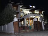 Hotel Holiday Ladakh в Лех Индия  ✅. Забронировать номер онлайн по выгодной цене в Hotel Holiday Ladakh. Трансфер из аэропорта.