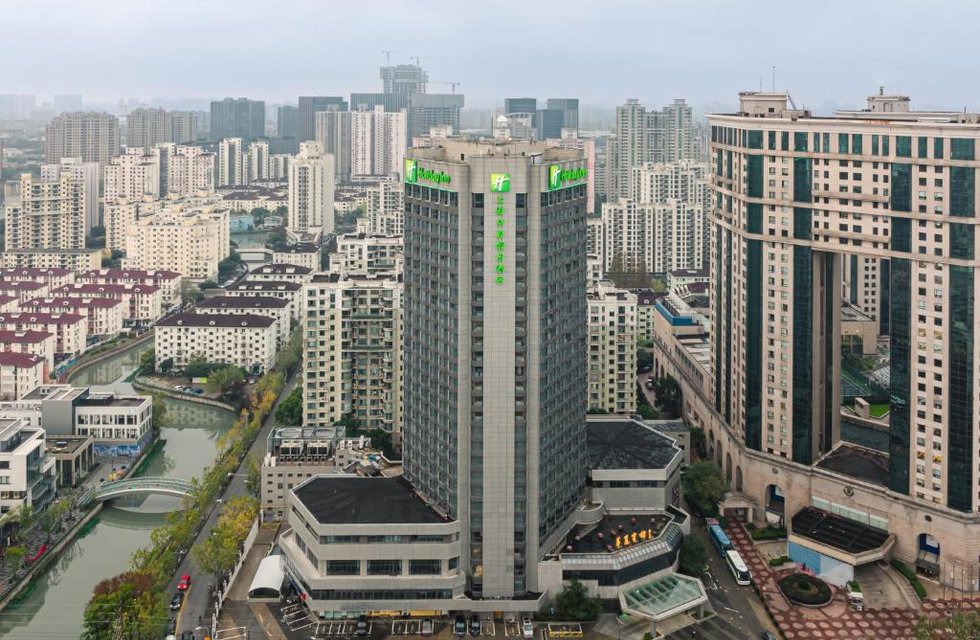 Holiday Inn Shanghai Huaxia в Шанхай Китай ✅. Забронировать номер онлайн по выгодной цене в Holiday Inn Shanghai Huaxia. Трансфер из аэропорта.