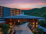 HUALUXE Hotels and Resorts SANYA YALONG BAY RESORT