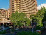 Ani Plaza
