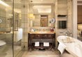 Grand Bay Hotel Beijing в Пекин Китай ✅. Забронировать номер онлайн по выгодной цене в Grand Bay Hotel Beijing. Трансфер из аэропорта.