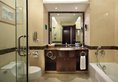 Lijiang Waterfall Hotel Guilin в Гуйлинь Китай ✅. Забронировать номер онлайн по выгодной цене в Lijiang Waterfall Hotel Guilin. Трансфер из аэропорта.