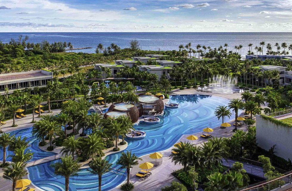 Pullman Phu Quoc Beach Resort в Фукуок Вьетнам. Забронировать номер онлайн по выгодной цене в Pullman Phu Quoc Beach Resort. Трансфер из аэропорта.