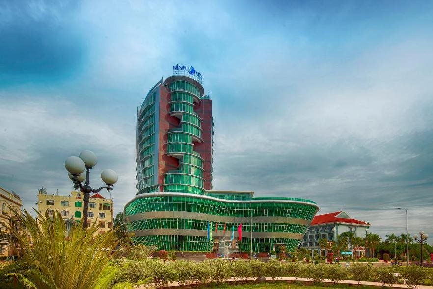Riverside Ninh Kieu Hotel в Кантхо Вьетнам ✅. Забронировать номер онлайн по выгодной цене в Riverside Ninh Kieu Hotel. Трансфер из аэропорта.