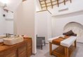 Cinnamon Velifushi Maldives в Атолл Вааву Мальдивы ✅. Забронировать номер онлайн по выгодной цене в Cinnamon Velifushi Maldives. Трансфер из аэропорта.