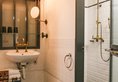 Hotel PaPa Whale в Тайбэй Тайвань ✅. Забронировать номер онлайн по выгодной цене в Hotel PaPa Whale. Трансфер из аэропорта.