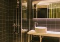 Hotel PaPa Whale в Тайбэй Тайвань ✅. Забронировать номер онлайн по выгодной цене в Hotel PaPa Whale. Трансфер из аэропорта.