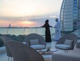 Jumeirah Beach Hotel в Дубай ОАЭ ✅. Забронировать номер онлайн по выгодной цене в Jumeirah Beach Hotel. Трансфер из аэропорта.