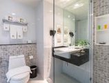 Hotel Clover Patong Phuket в Пхукет Таиланд ✅. Забронировать номер онлайн по выгодной цене в Hotel Clover Patong Phuket. Трансфер из аэропорта.