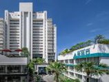 Andaman Beach Suites Hotel в Пхукет Таиланд ✅. Забронировать номер онлайн по выгодной цене в Andaman Beach Suites Hotel. Трансфер из аэропорта.