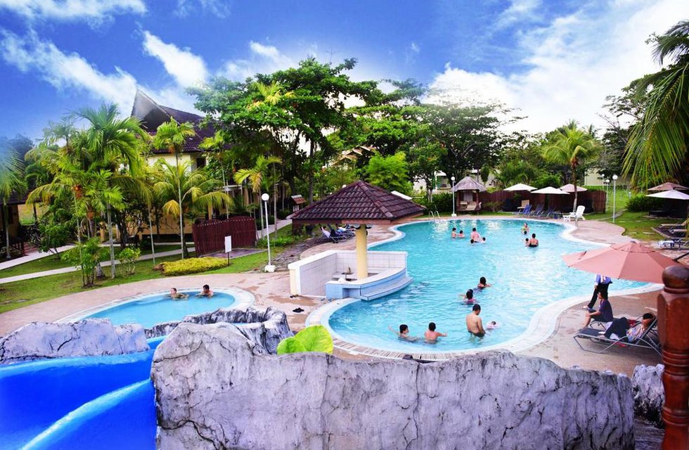 Beringgis Beach Resort & Spa в Борнео Малайзия ✅. Забронировать номер онлайн по выгодной цене в Beringgis Beach Resort & Spa. Трансфер из аэропорта.