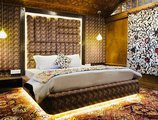 May Queen Houseboat в Шринагар Индия  ✅. Забронировать номер онлайн по выгодной цене в May Queen Houseboat. Трансфер из аэропорта.