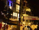 Gloria Grand Hotel в Унаватуна Шри Ланка ✅. Забронировать номер онлайн по выгодной цене в Gloria Grand Hotel. Трансфер из аэропорта.