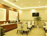 GreenTree Inn GuangXi Guilin Qixin Business Hotel в Гуйлинь Китай ✅. Забронировать номер онлайн по выгодной цене в GreenTree Inn GuangXi Guilin Qixin Business Hotel. Трансфер из аэропорта.