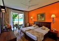 Hibiscus Beach Hotel & Villas в Калутара Шри-Ланка ✅. Забронировать номер онлайн по выгодной цене в Hibiscus Beach Hotel & Villas. Трансфер из аэропорта.
