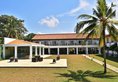 Hibiscus Beach Hotel & Villas в Калутара Шри-Ланка ✅. Забронировать номер онлайн по выгодной цене в Hibiscus Beach Hotel & Villas. Трансфер из аэропорта.