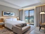 Hilton Abu Dhabi Yas Island в Абу-Даби ОАЭ ✅. Забронировать номер онлайн по выгодной цене в Hilton Abu Dhabi Yas Island. Трансфер из аэропорта.