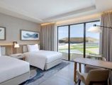 Hilton Abu Dhabi Yas Island в Абу-Даби ОАЭ ✅. Забронировать номер онлайн по выгодной цене в Hilton Abu Dhabi Yas Island. Трансфер из аэропорта.