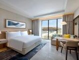 Hilton Abu Dhabi Yas Island в Абу-Даби ОАЭ ✅. Забронировать номер онлайн по выгодной цене в Hilton Abu Dhabi Yas Island. Трансфер из аэропорта.