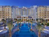 Hilton Abu Dhabi Yas Island в Абу-Даби ОАЭ ✅. Забронировать номер онлайн по выгодной цене в Hilton Abu Dhabi Yas Island. Трансфер из аэропорта.