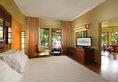 Holiday Villa Beach Resort & Spa в Лангкави Малайзия ✅. Забронировать номер онлайн по выгодной цене в Holiday Villa Beach Resort & Spa. Трансфер из аэропорта.