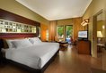 Holiday Villa Beach Resort & Spa в Лангкави Малайзия ✅. Забронировать номер онлайн по выгодной цене в Holiday Villa Beach Resort & Spa. Трансфер из аэропорта.