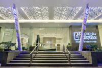 Holiday Inn Express Jakarta Wahid Hasyim в Джакарта Индонезия ✅. Забронировать номер онлайн по выгодной цене в Holiday Inn Express Jakarta Wahid Hasyim. Трансфер из аэропорта.