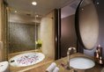 Harbour Grand Hong Kong в Гонконг Гонконг ✅. Забронировать номер онлайн по выгодной цене в Harbour Grand Hong Kong. Трансфер из аэропорта.