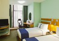 Holiday Inn Express Causeway Bay Hong Kong в Гонконг Гонконг ✅. Забронировать номер онлайн по выгодной цене в Holiday Inn Express Causeway Bay Hong Kong. Трансфер из аэропорта.
