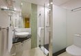 Holiday Inn Express Causeway Bay Hong Kong в Гонконг Гонконг ✅. Забронировать номер онлайн по выгодной цене в Holiday Inn Express Causeway Bay Hong Kong. Трансфер из аэропорта.