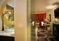 The Luxe Manor в Гонконг Гонконг ✅. Забронировать номер онлайн по выгодной цене в The Luxe Manor. Трансфер из аэропорта.
