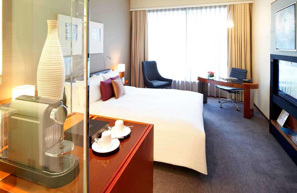 Novotel Citygate Hong Kong в Гонконг Гонконг ✅. Забронировать номер онлайн по выгодной цене в Novotel Citygate Hong Kong. Трансфер из аэропорта.