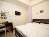Alohas Hostel в Гонконг Гонконг ✅. Забронировать номер онлайн по выгодной цене в Alohas Hostel. Трансфер из аэропорта.