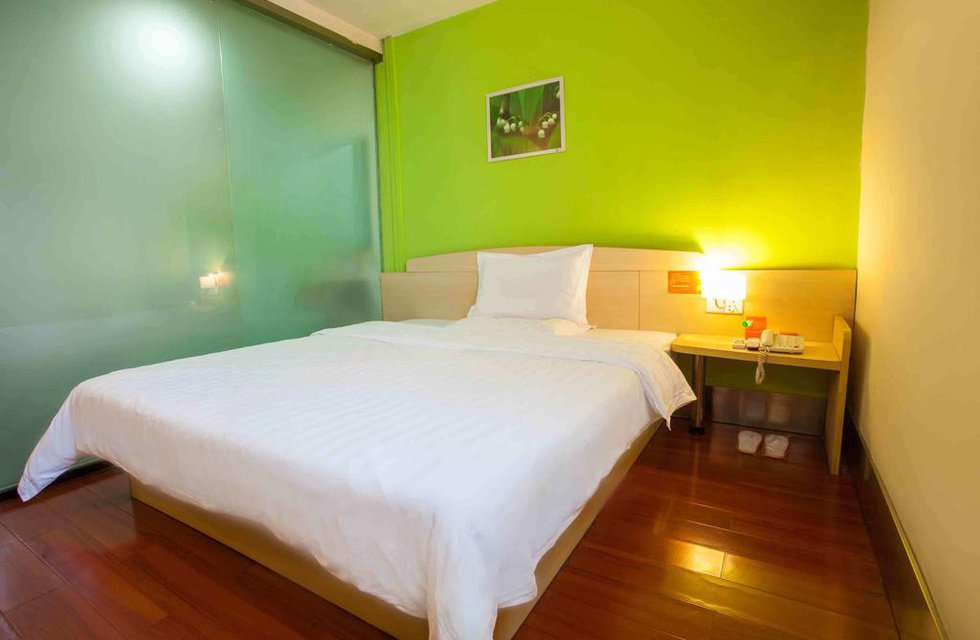 7Days Inn Luoyang Old Town Bai Ma Temple в Лоян Китай ✅. Забронировать номер онлайн по выгодной цене в 7Days Inn Luoyang Old Town Bai Ma Temple. Трансфер из аэропорта.