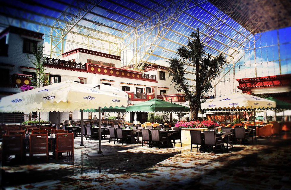 InterContinental Lhasa Paradise в Тибет Китай ✅. Забронировать номер онлайн по выгодной цене в InterContinental Lhasa Paradise. Трансфер из аэропорта.