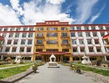 Xuelong Zhuangyuan Hotel в Тибет Китай ✅. Забронировать номер онлайн по выгодной цене в Xuelong Zhuangyuan Hotel. Трансфер из аэропорта.