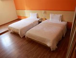 7Days Inn Lhasa Jokhang Branch в Тибет Китай ✅. Забронировать номер онлайн по выгодной цене в 7Days Inn Lhasa Jokhang Branch. Трансфер из аэропорта.