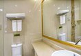 Vienna Hotel Guilin Wanfu Square в Гуйлинь Китай ✅. Забронировать номер онлайн по выгодной цене в Vienna Hotel Guilin Wanfu Square. Трансфер из аэропорта.