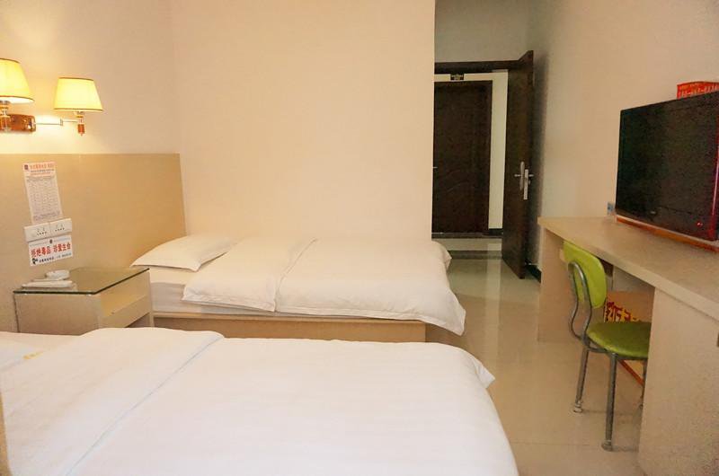 Guilin Ling Hong Express Hotel в Гуйлинь Китай ✅. Забронировать номер онлайн по выгодной цене в Guilin Ling Hong Express Hotel. Трансфер из аэропорта.