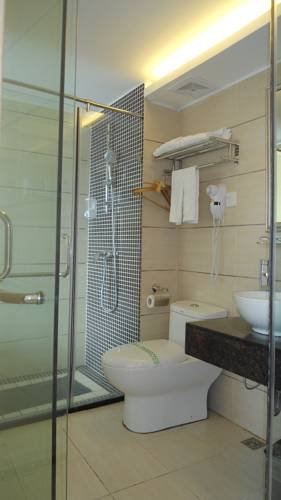 Perfect Season Hotel (Tiexi Branch) в Гуйлинь Китай ✅. Забронировать номер онлайн по выгодной цене в Perfect Season Hotel (Tiexi Branch). Трансфер из аэропорта.