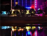 Guilin Tian Hu Hotel в Гуйлинь Китай ✅. Забронировать номер онлайн по выгодной цене в Guilin Tian Hu Hotel. Трансфер из аэропорта.