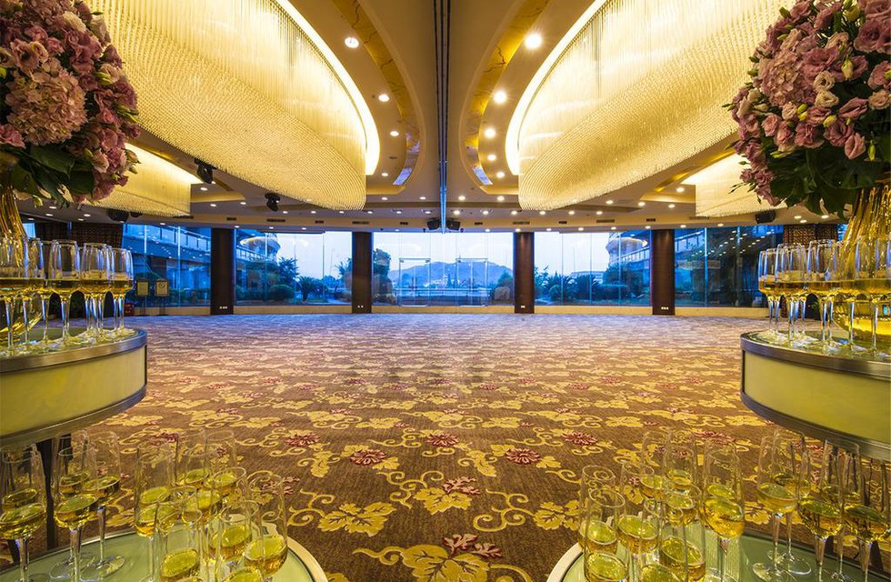 Wyndham Grand Plaza Royale Hangzhou в Ханчжоу Китай ✅. Забронировать номер онлайн по выгодной цене в Wyndham Grand Plaza Royale Hangzhou. Трансфер из аэропорта.