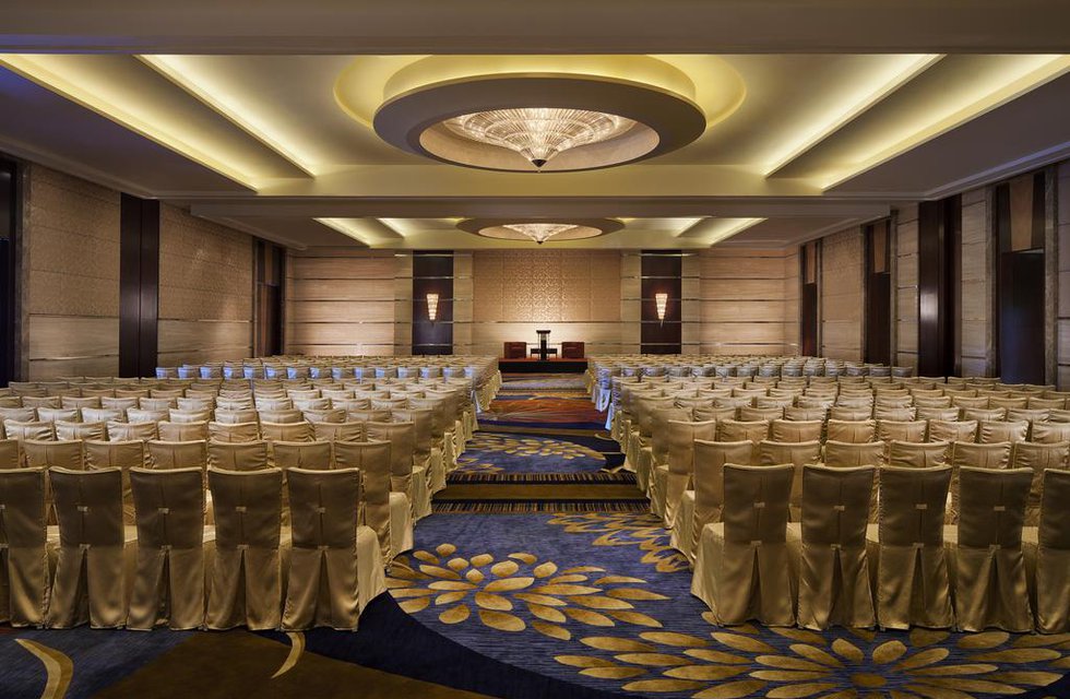 Courtyard by Marriott Hangzhou Wulin в Ханчжоу Китай ✅. Забронировать номер онлайн по выгодной цене в Courtyard by Marriott Hangzhou Wulin. Трансфер из аэропорта.