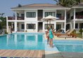 Hotel Lux в Нгве-Саунг Мьянма ✅. Забронировать номер онлайн по выгодной цене в Hotel Lux. Трансфер из аэропорта.